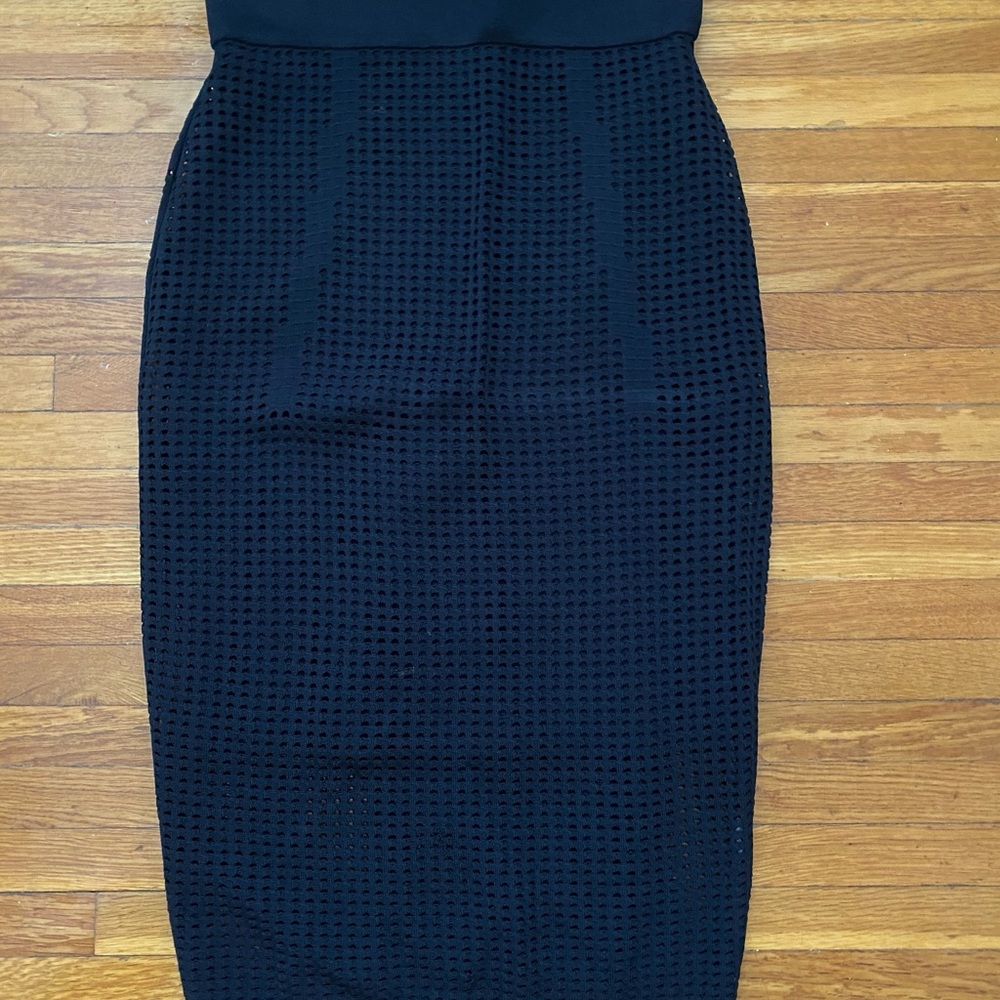 Chic Black Pencil Skirt